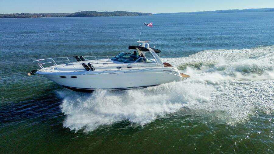 Within Tolerance 40ft Sea Ray Yacht For Sale