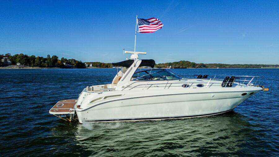 Within Tolerance 40ft Sea Ray Yacht For Sale