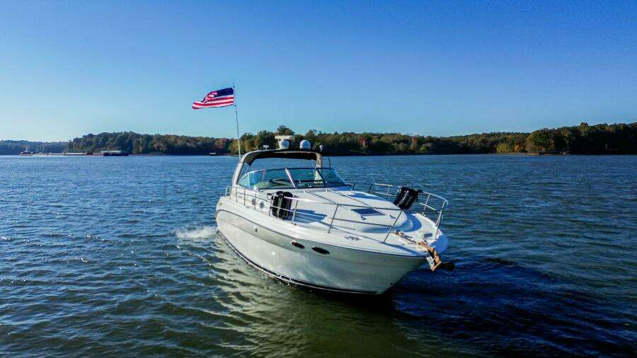 Within Tolerance 40ft Sea Ray Yacht For Sale