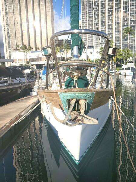 SOLIS 43ft Hans Christian Yacht For Sale