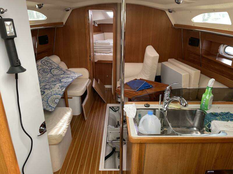 TIL SNOW 36ft Catalina Yacht For Sale