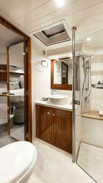 WATER DOG 54ft Riviera Yacht For Sale WATER DOG 54ft Riviera Yacht For Sale