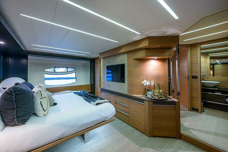 Master Stateroom  Master Stateroom