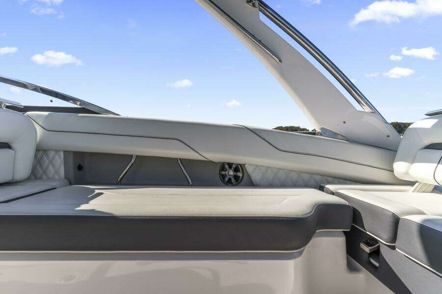 24ft Regal Yacht For Sale