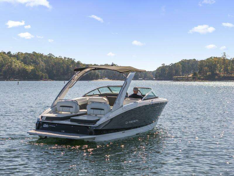 24ft Regal Yacht For Sale