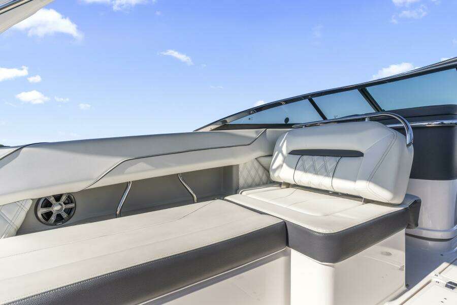 24ft Regal Yacht For Sale