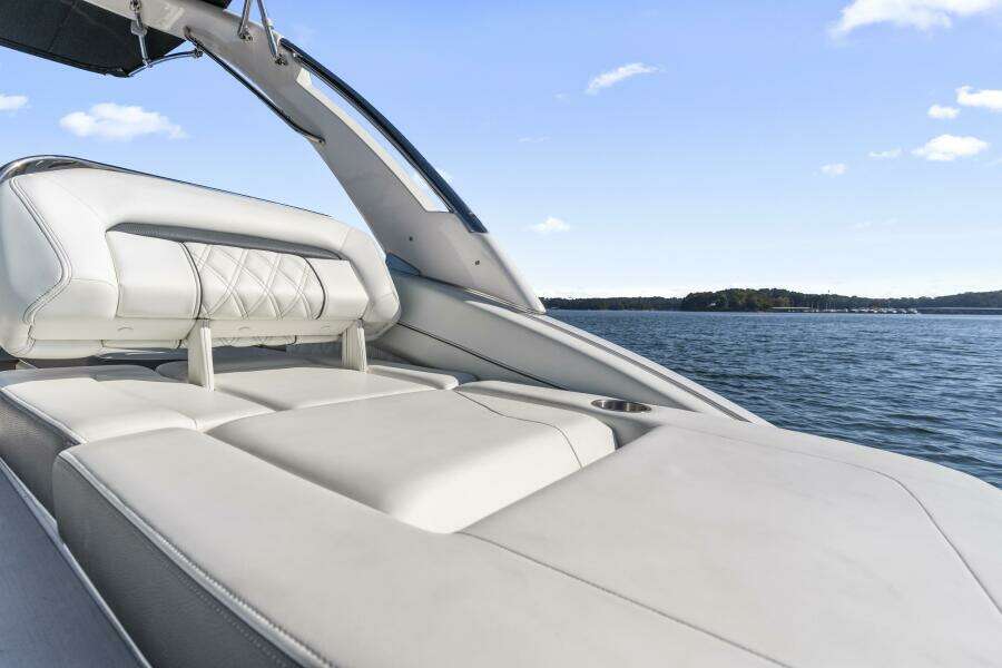 24ft Regal Yacht For Sale