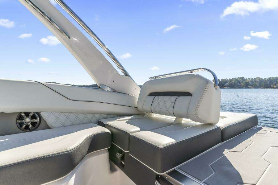24ft Regal Yacht For Sale