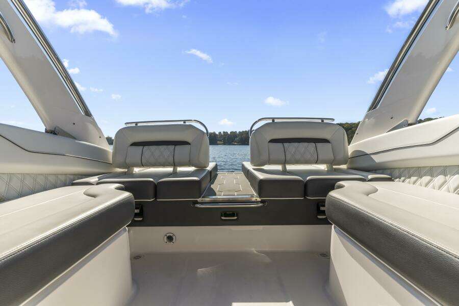 24ft Regal Yacht For Sale