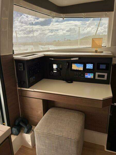 Isthmus Breeze 42ft Bali Yacht For Sale