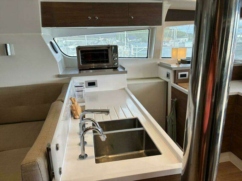 Isthmus Breeze 42ft Bali Yacht For Sale