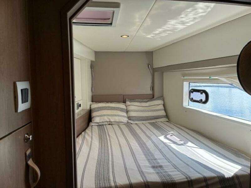 Isthmus Breeze 42ft Bali Yacht For Sale