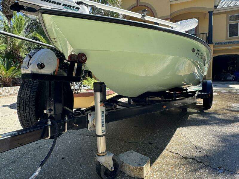 19ft East Cape Yacht For Sale
