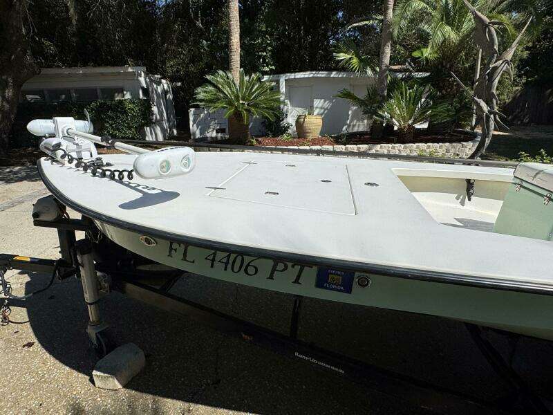 19ft East Cape Yacht For Sale