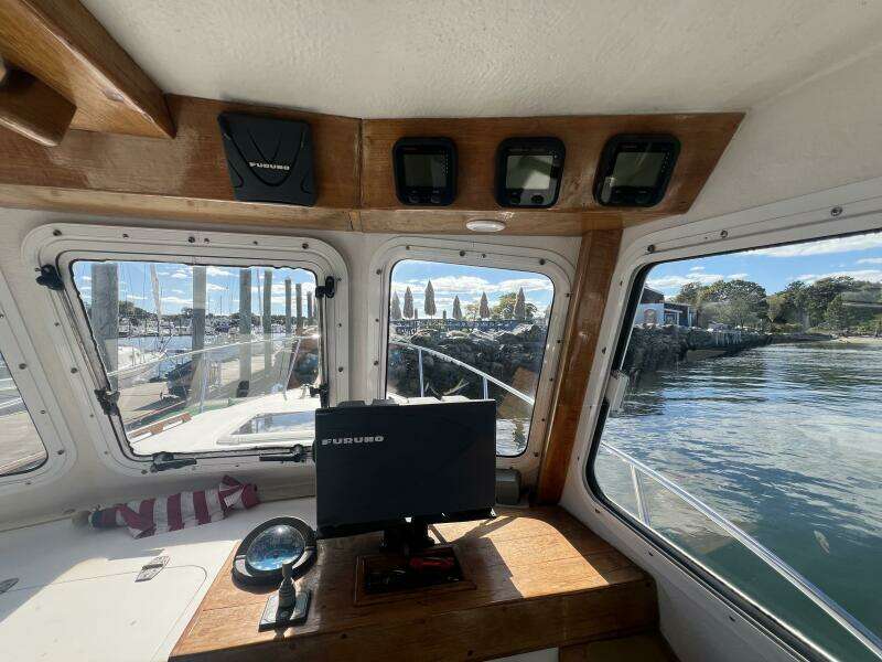 27ft Eastern Yacht For Sale