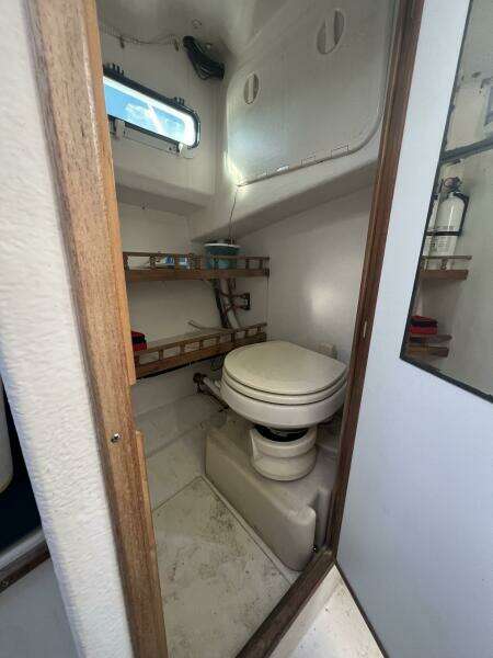 27ft Eastern Yacht For Sale