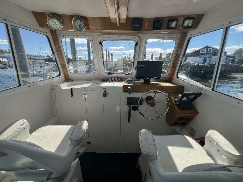 27ft Eastern Yacht For Sale