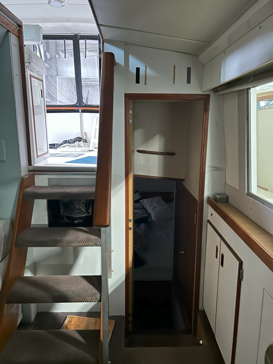 1977 Bertram 42 Motor Yacht