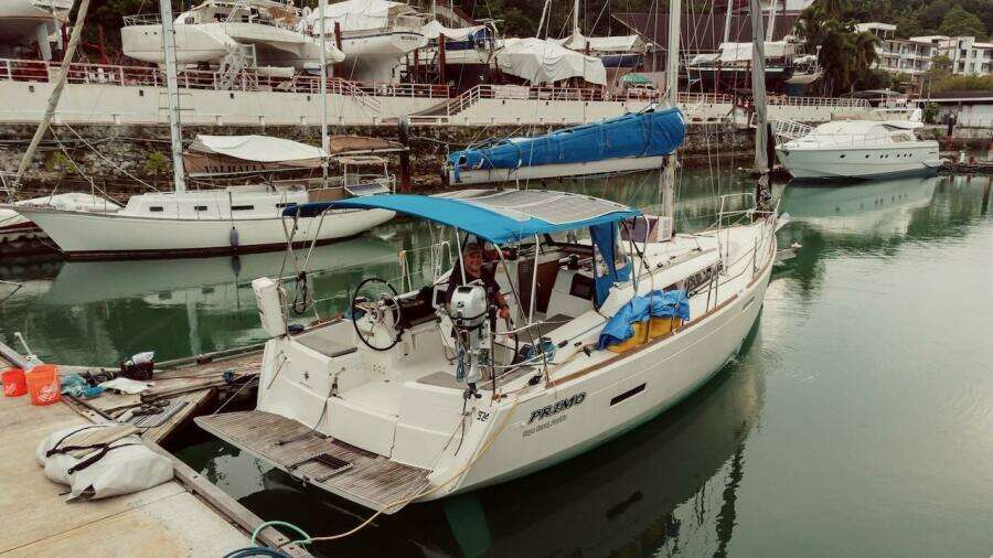 PRIMO 38ft Jeanneau Yacht For Sale