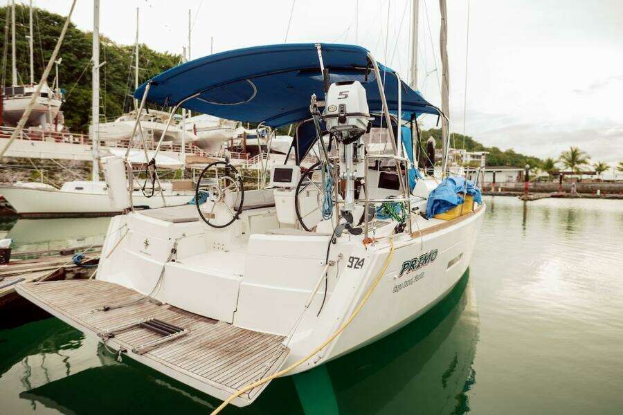 PRIMO 38ft Jeanneau Yacht For Sale