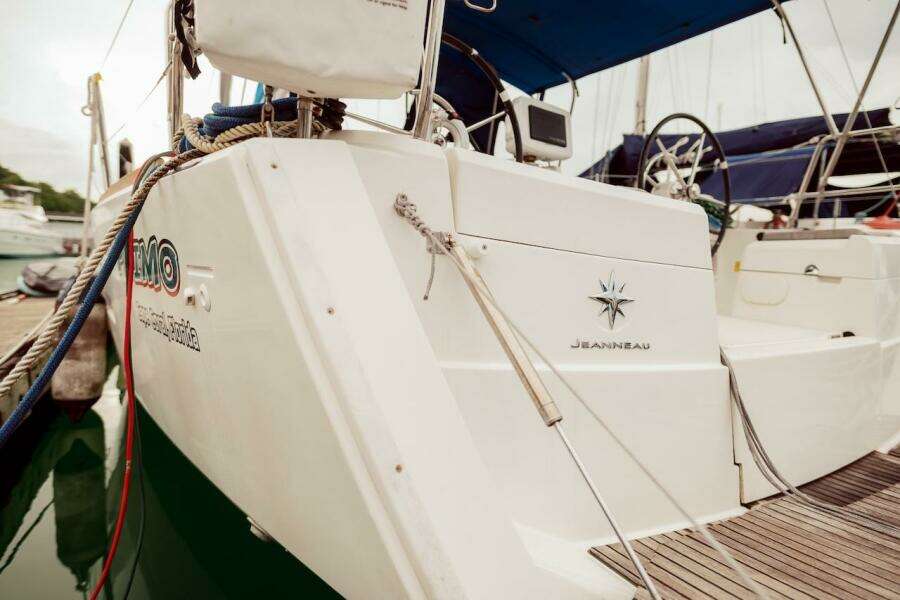 PRIMO 38ft Jeanneau Yacht For Sale