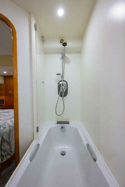 MEDUSA 68ft Viking Sport Cruisers Yacht For Sale