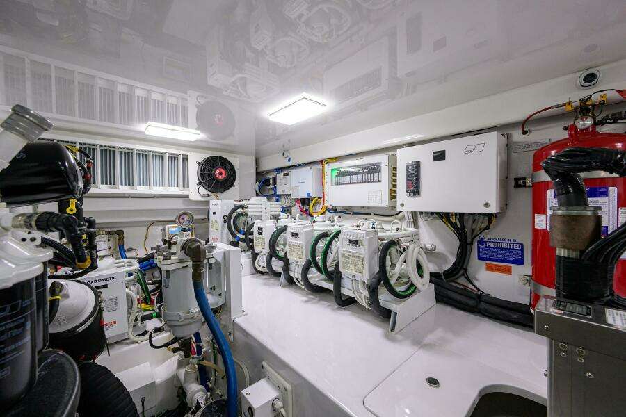2023 Viking 64 Convertible - Engine Room 2023 Viking 64 Convertible - Engine Room