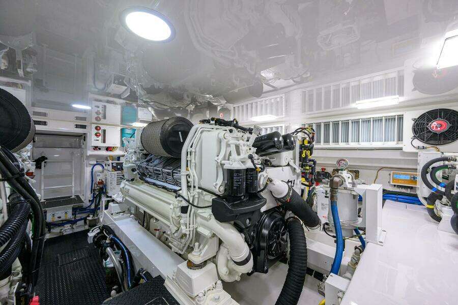 2023 Viking 64 Convertible - Engine Room 2023 Viking 64 Convertible - Engine Room