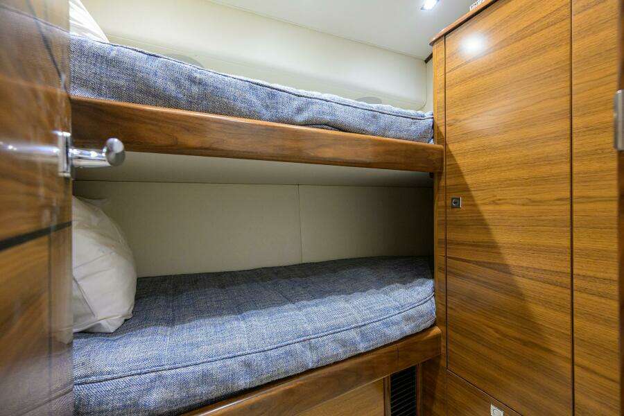 2023 Viking 64 Convertible - Stateroom 2023 Viking 64 Convertible - Stateroom