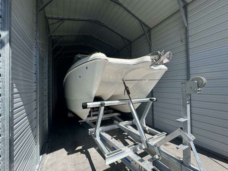 32ft World Cat Yacht For Sale