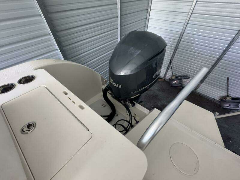 32ft World Cat Yacht For Sale