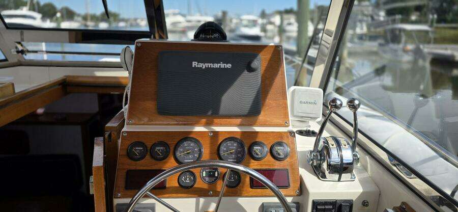 MOONDANCE 30ft Bruckmann Yacht For Sale