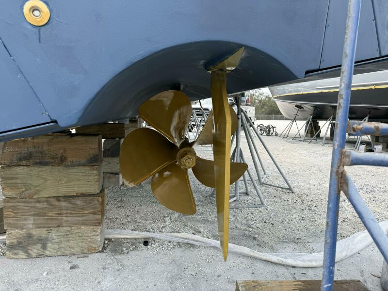 54' 2021 Viking 54 Convertible