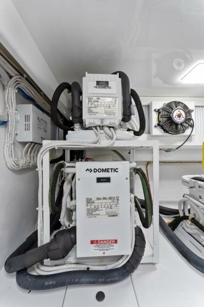 54' 2021 Viking 54 Convertible