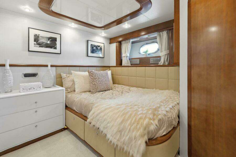 80ft Baia Yacht For Sale