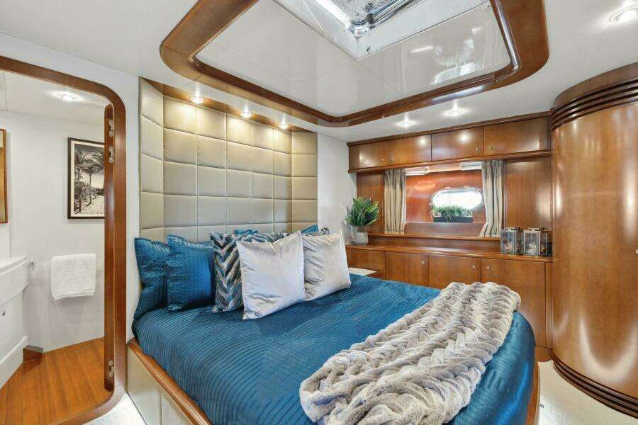 80ft Baia Yacht For Sale