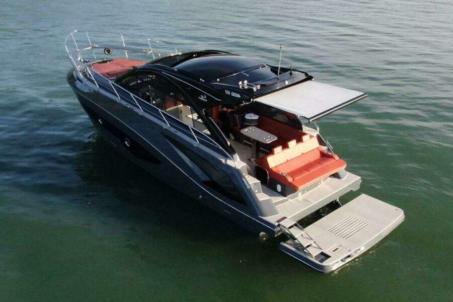 40ft Evolve Yacht For Sale