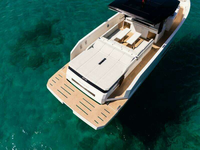 42ft De Antonio Yacht For Sale