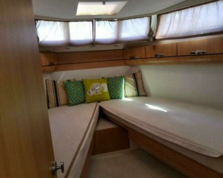 Landfall 33ft Greenline Yacht For Sale