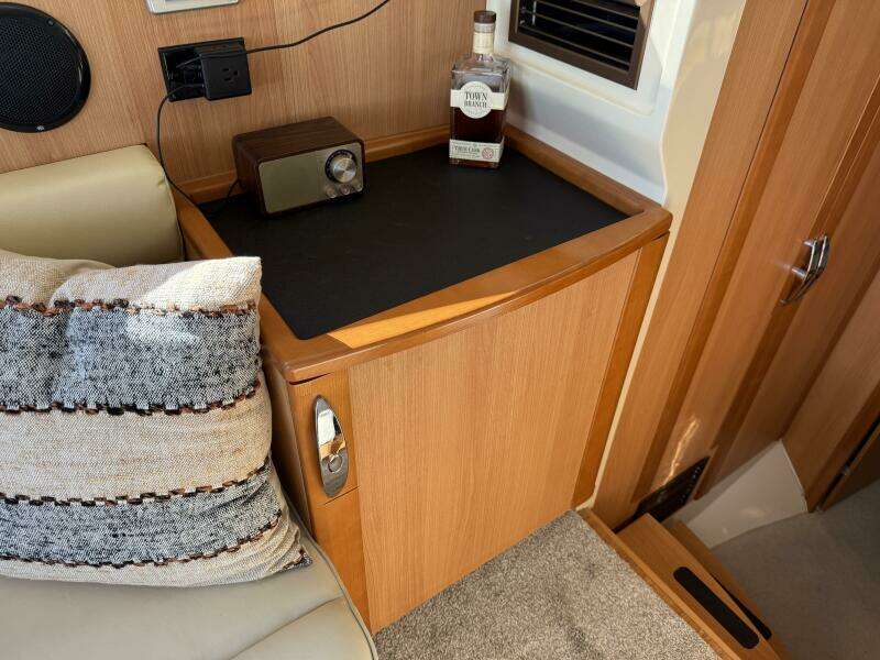 Landfall 33ft Greenline Yacht For Sale