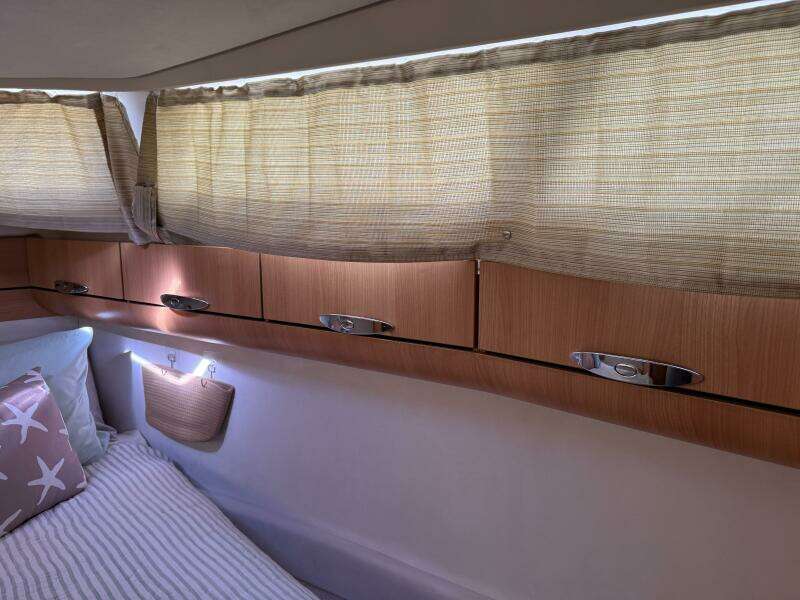 Landfall 33ft Greenline Yacht For Sale