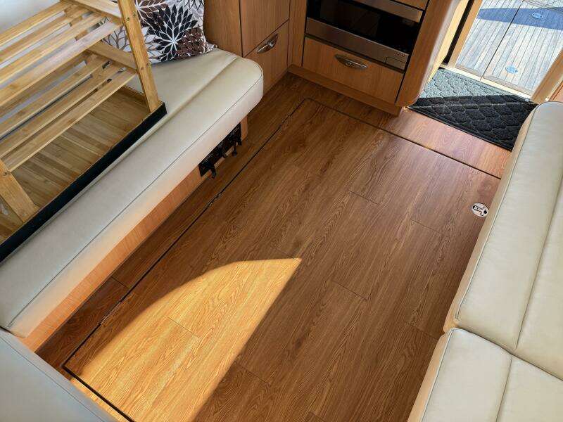 Landfall 33ft Greenline Yacht For Sale