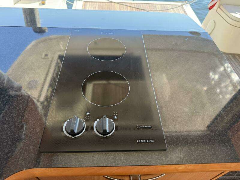 Landfall 33ft Greenline Yacht For Sale