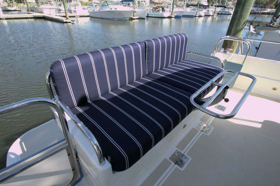 FLIGHT LEVEL ZERO 38ft Sabre Yacht For Sale FLIGHT LEVEL ZERO 38ft Sabre Yacht For Sale