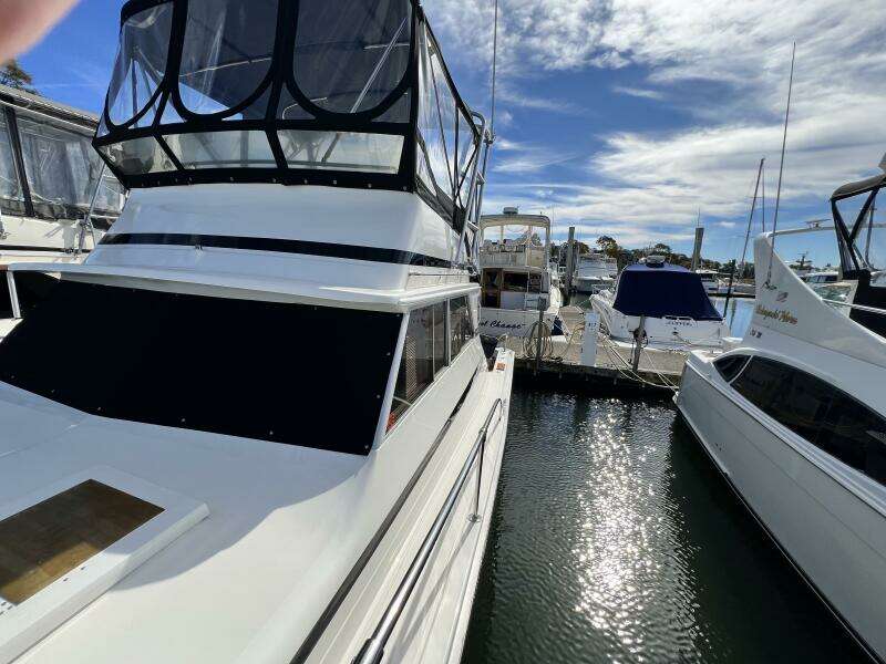 35ft Viking Yacht For Sale