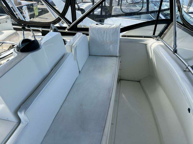 35ft Viking Yacht For Sale