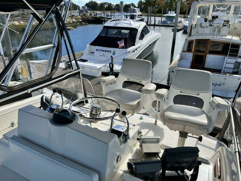 35ft Viking Yacht For Sale