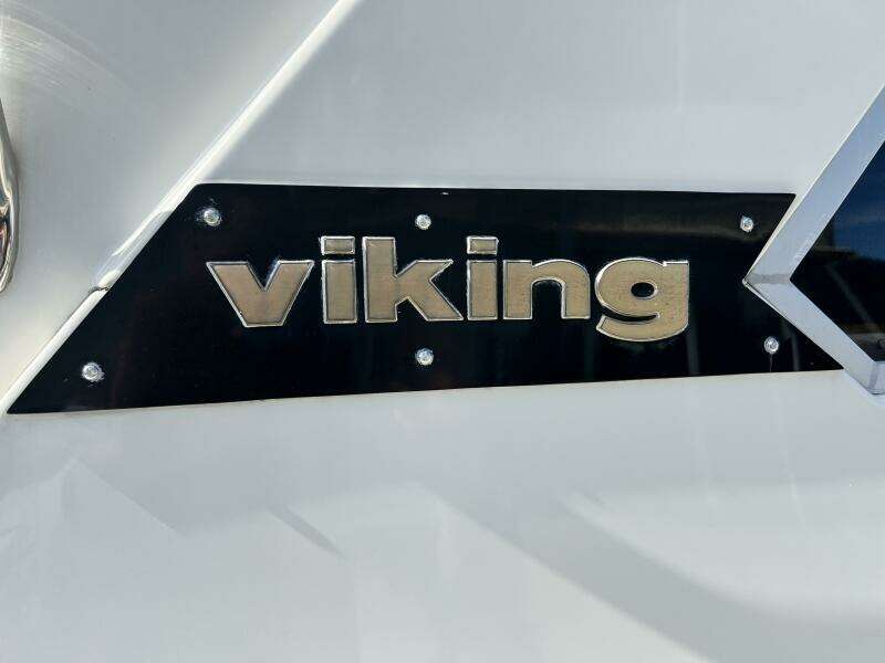 35ft Viking Yacht For Sale