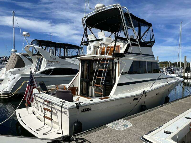 35ft Viking Yacht For Sale