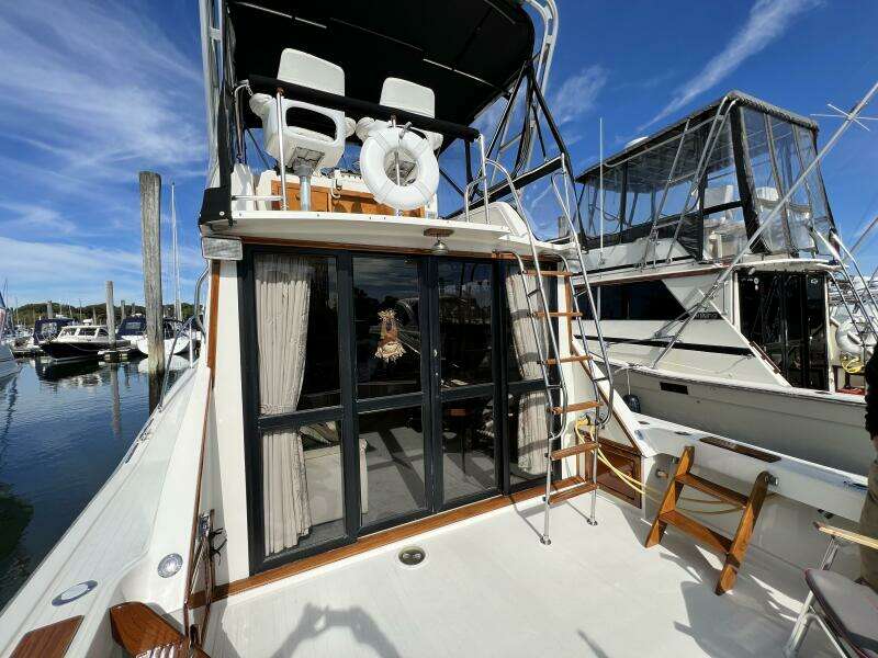 35ft Viking Yacht For Sale